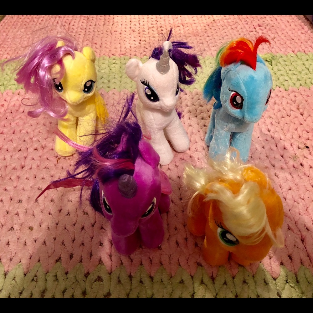 Five plush my little pony stuffed animals